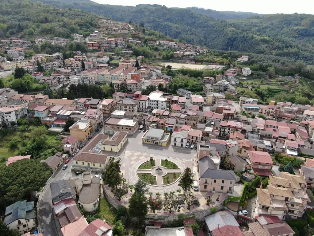 View of Delianuova from above - Photo by Giampiero Licastro